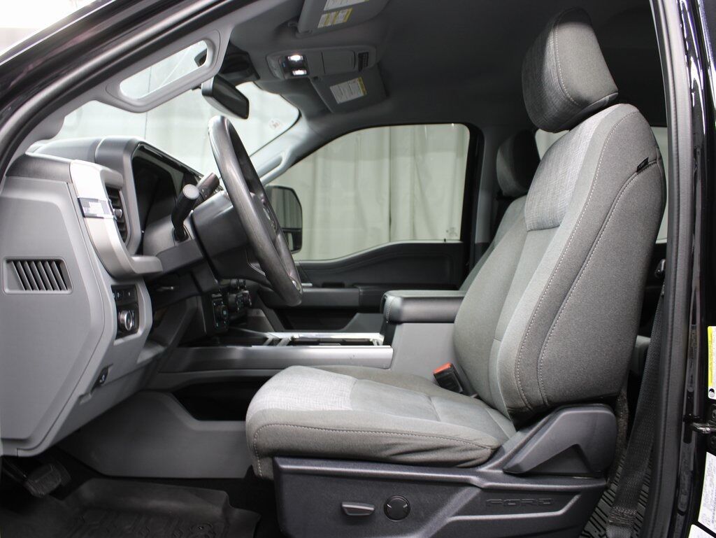 2023 Ford F-250 Super Duty 4x4 Crew Cab XLT Fond du Lac WI