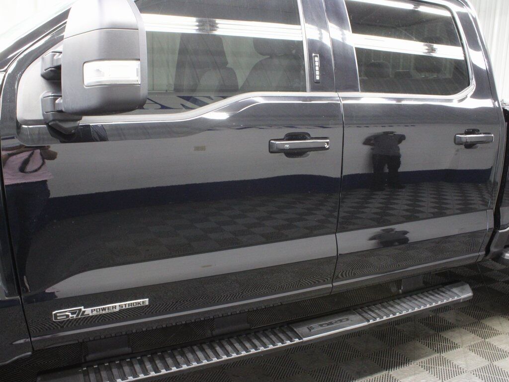 2023 Ford F-250 Super Duty 4x4 Crew Cab XLT Fond du Lac WI