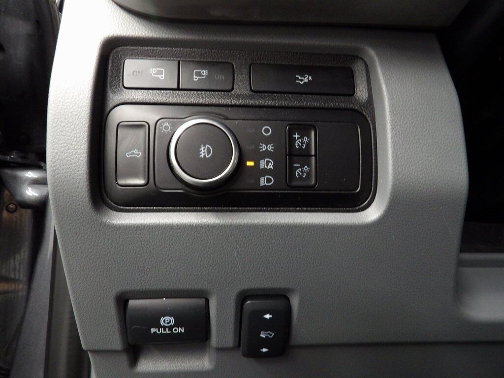 2023 Ford F-250 Super Duty 4x4 Crew Cab XLT Fond du Lac WI
