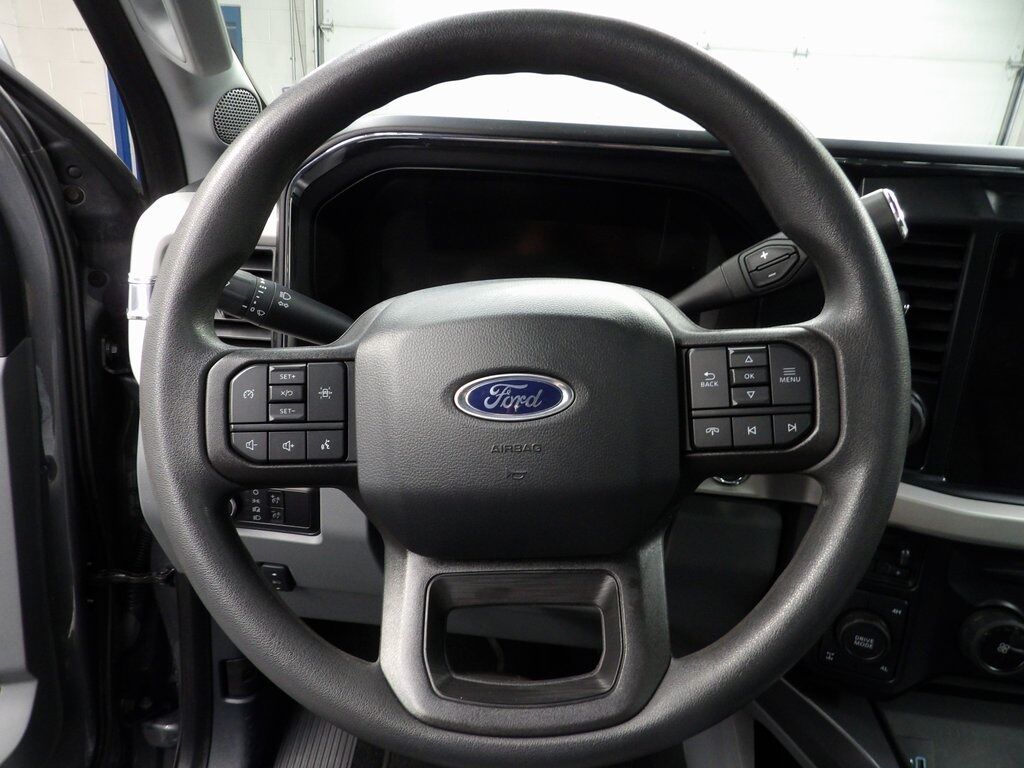 2023 Ford F-250 Super Duty 4x4 Crew Cab XLT Fond du Lac WI