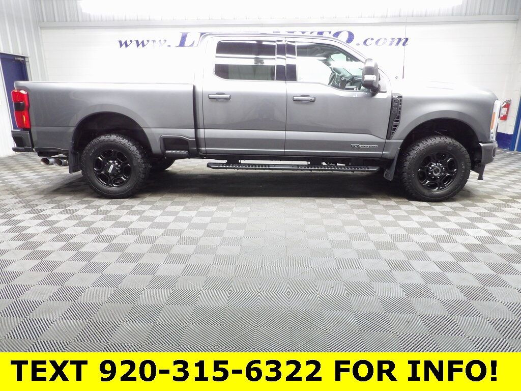 2023 Ford F-250 Super Duty 4x4 Crew Cab XLT Fond du Lac WI