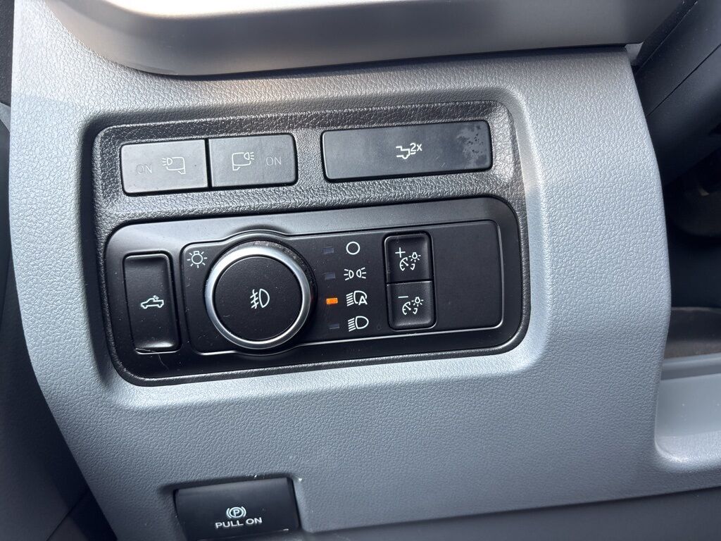 2023 Ford F-250 Super Duty 4x4 Crew Cab XLT Minocqua WI