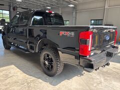 2023 Ford F-250 Super Duty 4x4 Crew Cab XLT Fond du Lac WI