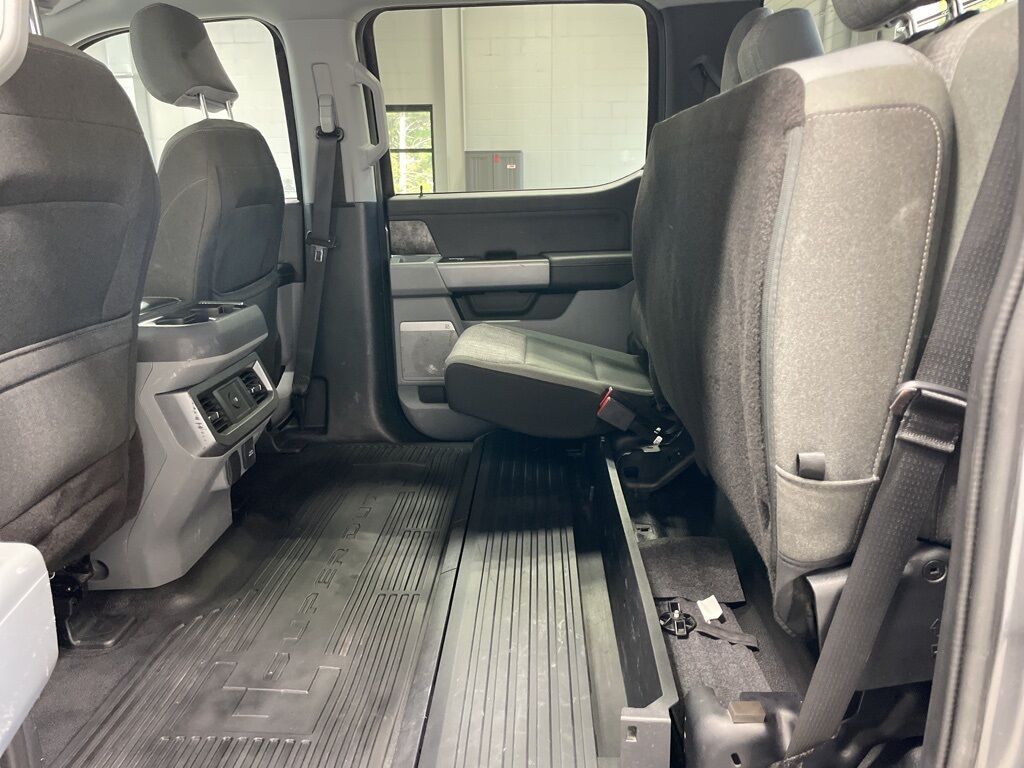 2023 Ford F-250 Super Duty 4x4 Crew Cab XLT Minocqua WI