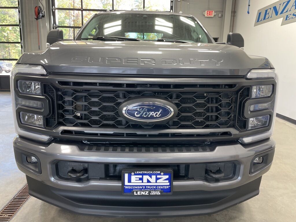 2023 Ford F-250 Super Duty 4x4 Crew Cab XLT Minocqua WI