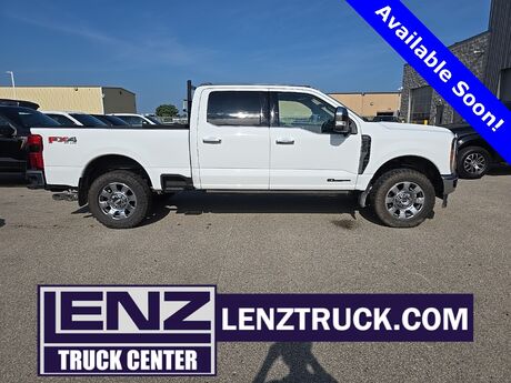 2023 Ford F-250SD 4x4 Crew Cab Lariat Fond du Lac WI
