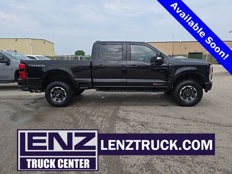 2023 Ford F-250SD 4x4 Crew Cab Lariat Fond du Lac WI