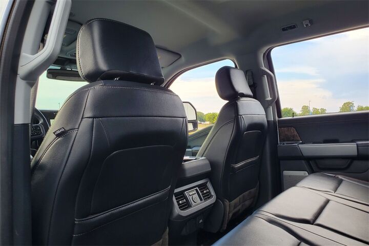 2023 Ford F-250SD Lariat  TX