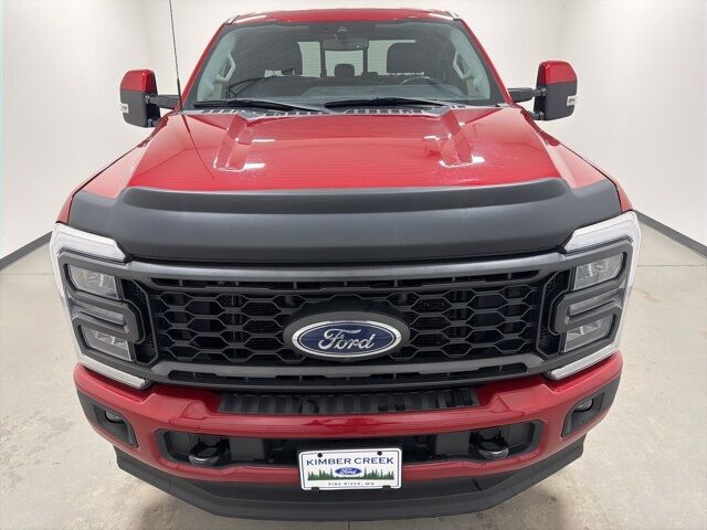 2023 Ford F-250 photo 2