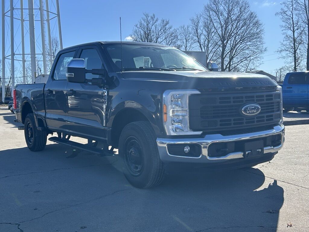 2023 Ford F-250SD XL Crestwood KY