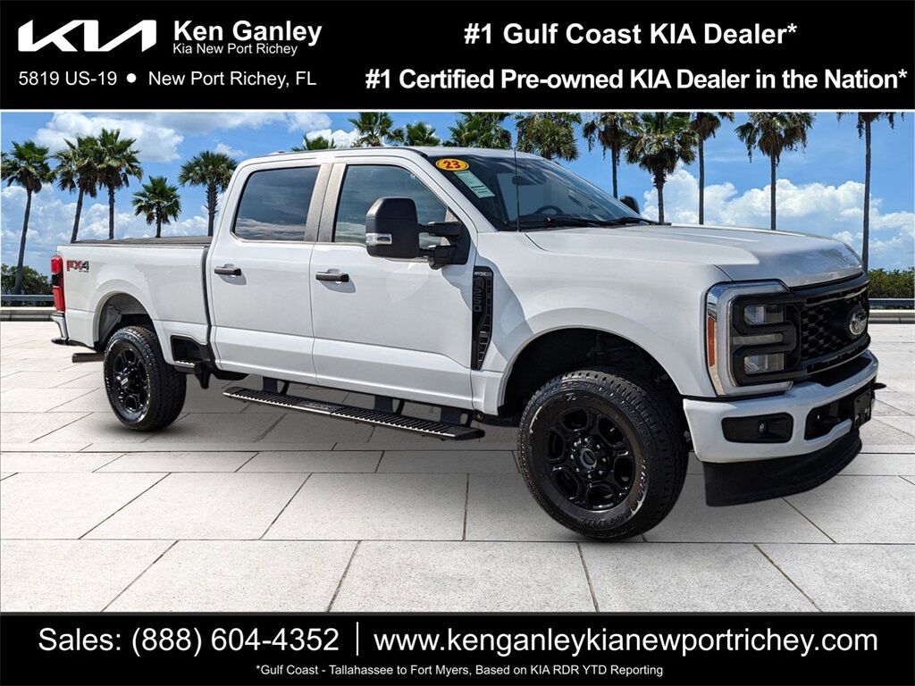 2023 Ford F-250SD XL Oshkosh WI 2023 Ford F-250SD XL Oshkosh WI