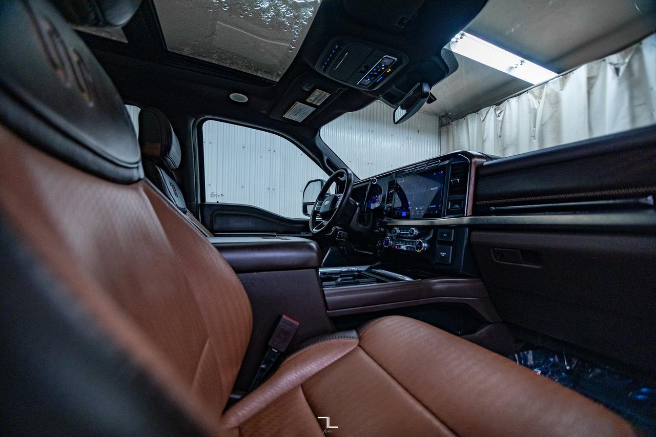 2023 Ford F-350 4x4 Crew Cab King Ranch Longbox Diesel Leather Roof Nav Red Deer AB