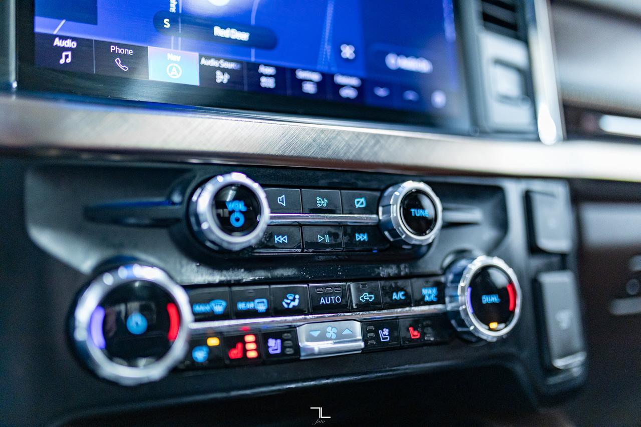 2023 Ford F-350 4x4 Crew Cab King Ranch Longbox Diesel Leather Roof Nav Red Deer AB