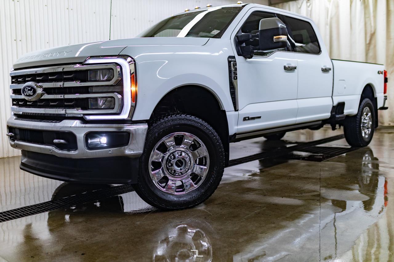 2023 Ford F-350 4x4 Crew Cab King Ranch Longbox Diesel Leather Roof Nav Red Deer AB