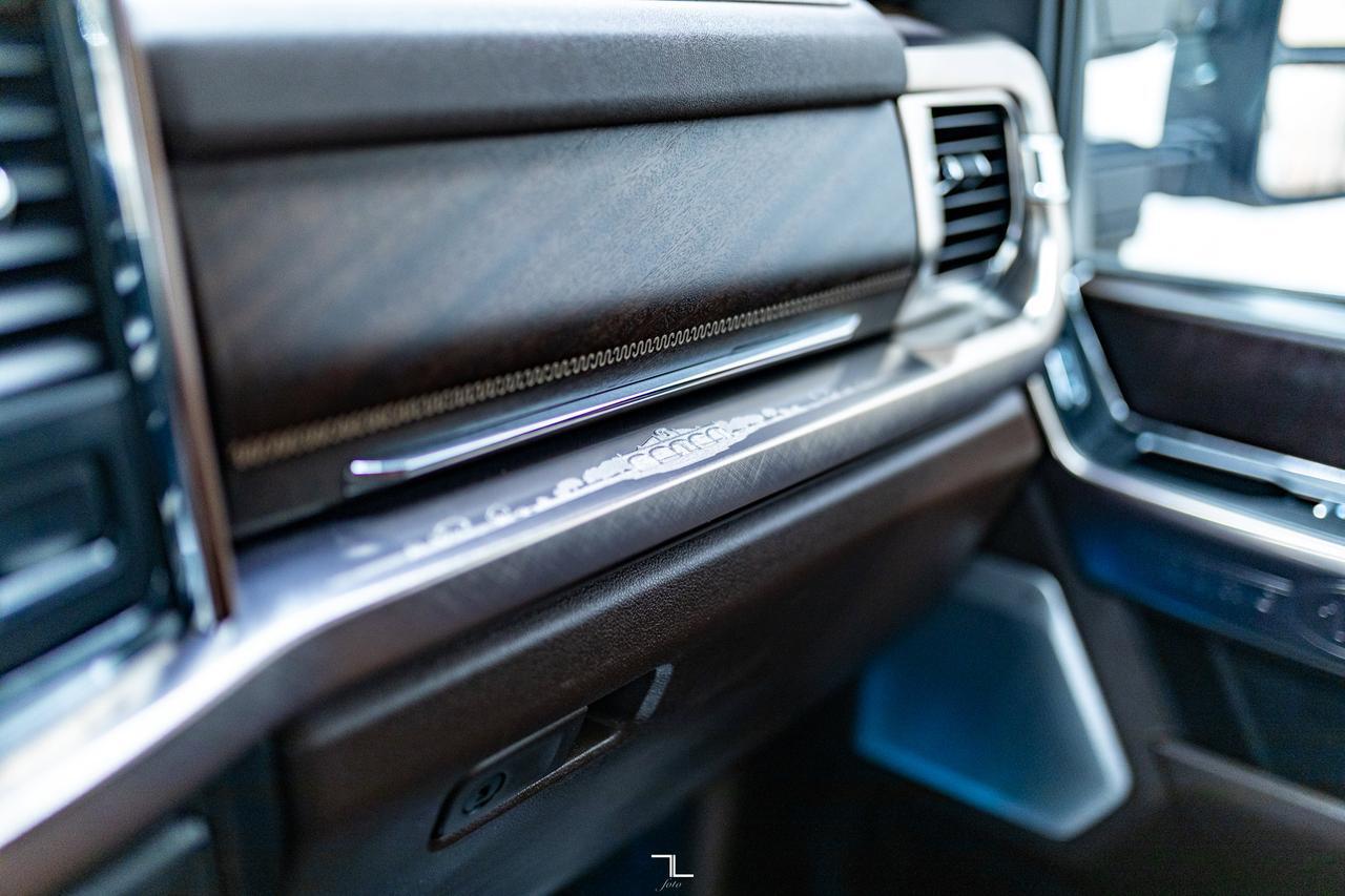 2023 Ford F-350 4x4 Crew Cab King Ranch Longbox Diesel Leather Roof Nav Red Deer AB