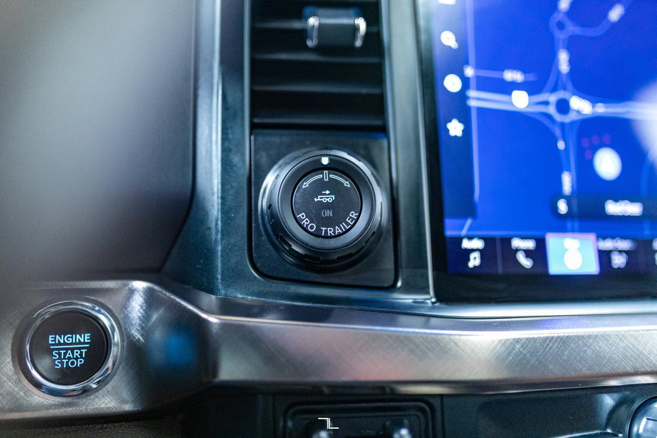 2023 Ford F-350 4x4 Crew Cab King Ranch Longbox Diesel Leather Roof Nav Red Deer AB