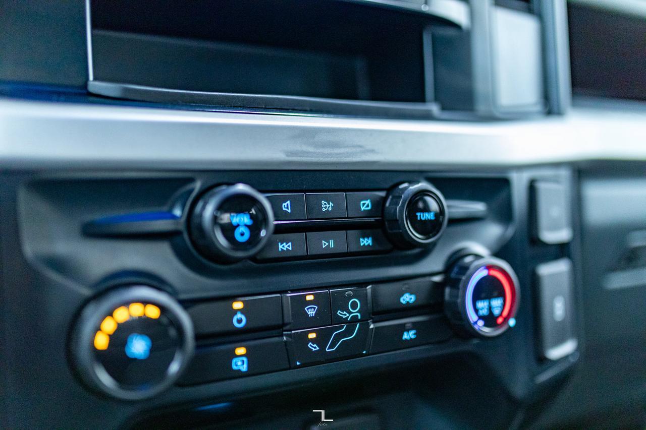 2023 Ford F-350 4x4 Crew Cab XL Deck BCam Red Deer AB