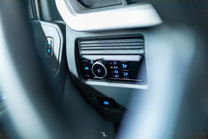 2023 Ford F-350 4x4 Crew Cab XL Deck Red Deer AB