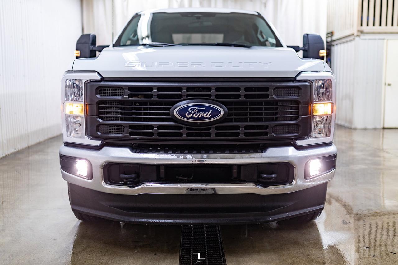 2023 Ford F-350 4x4 Crew Cab XL FX4 BCam Red Deer AB