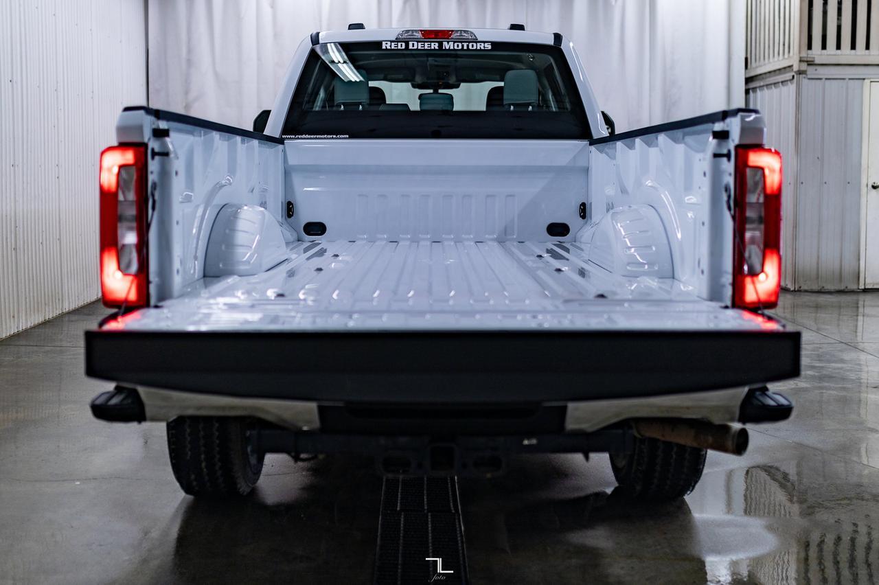 2023 Ford F-350 4x4 Crew Cab XL FX4 Longbox BCam Red Deer AB