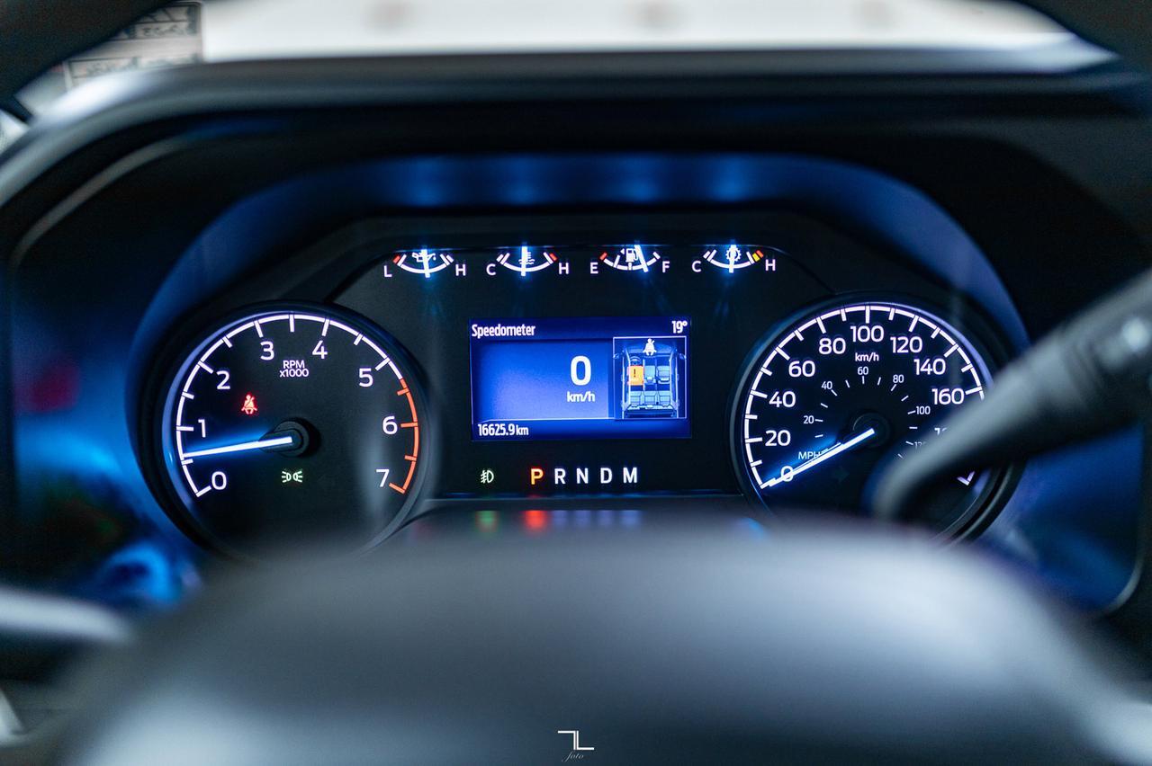 2023 Ford F-350 4x4 Crew Cab XL FX4 Longbox BCam Red Deer AB