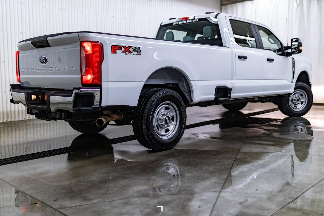 2023 Ford F-350 4x4 Crew Cab XL FX4 Longbox BCam Red Deer AB