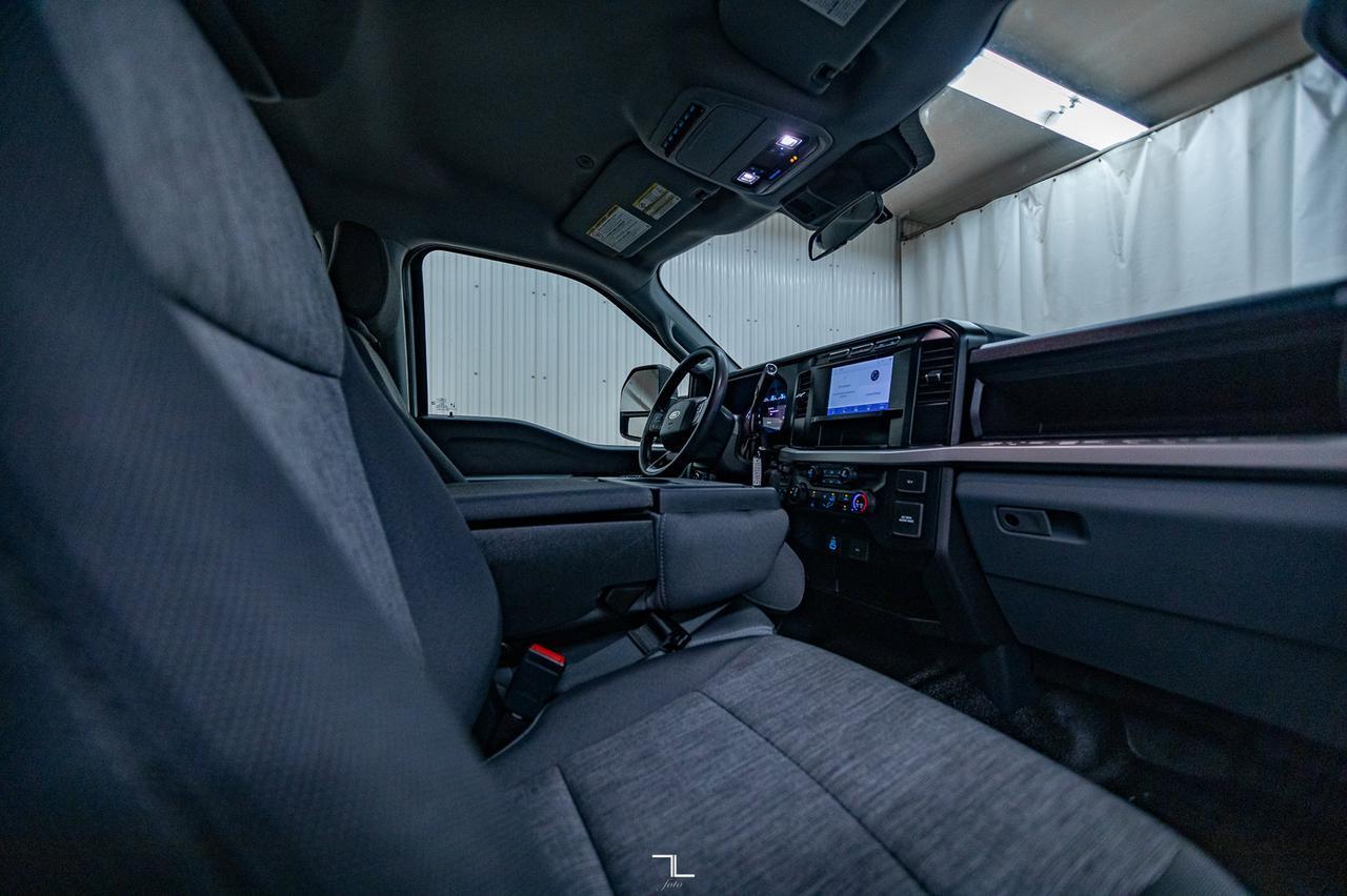 2023 Ford F-350 4x4 Crew Cab XL FX4 Longbox BCam Red Deer AB