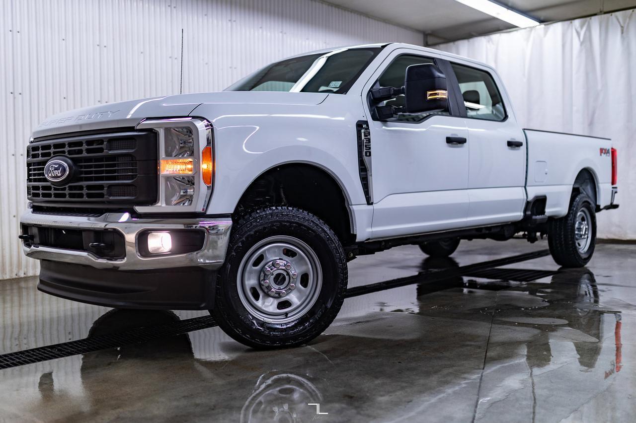 2023 Ford F-350 4x4 Crew Cab XL FX4 Longbox BCam Red Deer AB