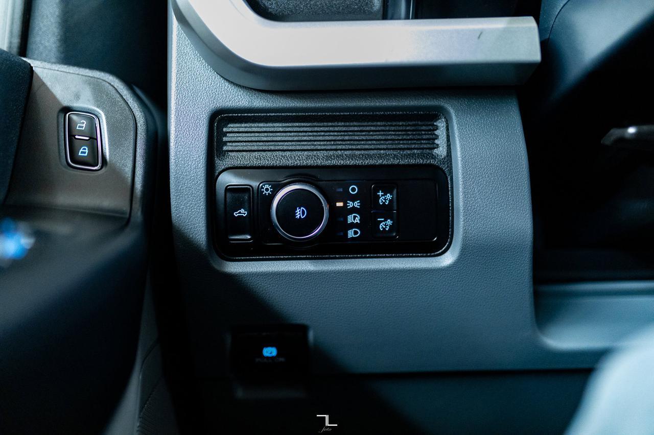 2023 Ford F-350 4x4 Crew Cab XL FX4 Longbox BCam Red Deer AB