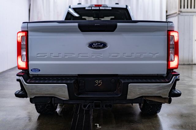 2023 Ford F-350 4x4 Crew Cab XL Longbox BCam Red Deer AB