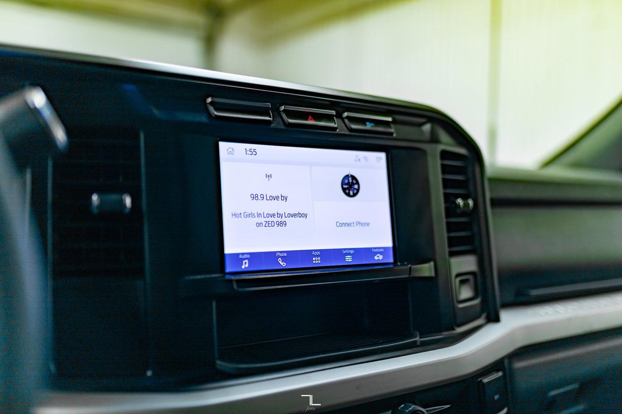 2023 Ford F-350 4x4 Crew Cab XLT Deck BCam Red Deer AB