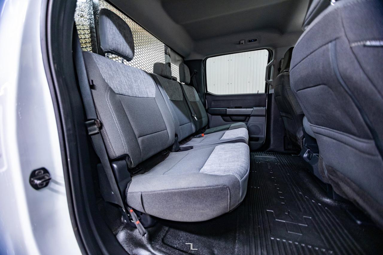2023 Ford F-350 4x4 Crew Cab XLT Deck BCam Red Deer AB