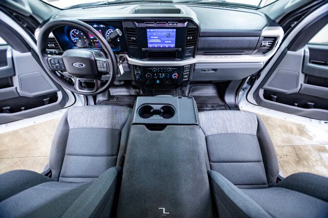 2023 Ford F-350 4x4 Crew Cab XLT FX4 BCam Red Deer AB