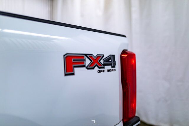 2023 Ford F-350 4x4 Crew Cab XLT FX4 BCam Red Deer AB