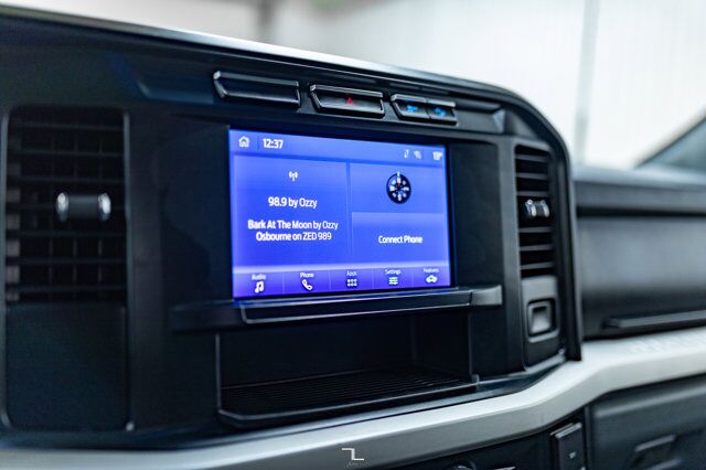 2023 Ford F-350 4x4 Crew Cab XLT FX4 BCam Red Deer AB