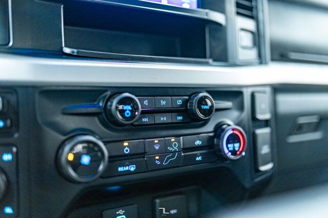 2023 Ford F-350 4x4 Crew Cab XLT FX4 BCam Red Deer AB