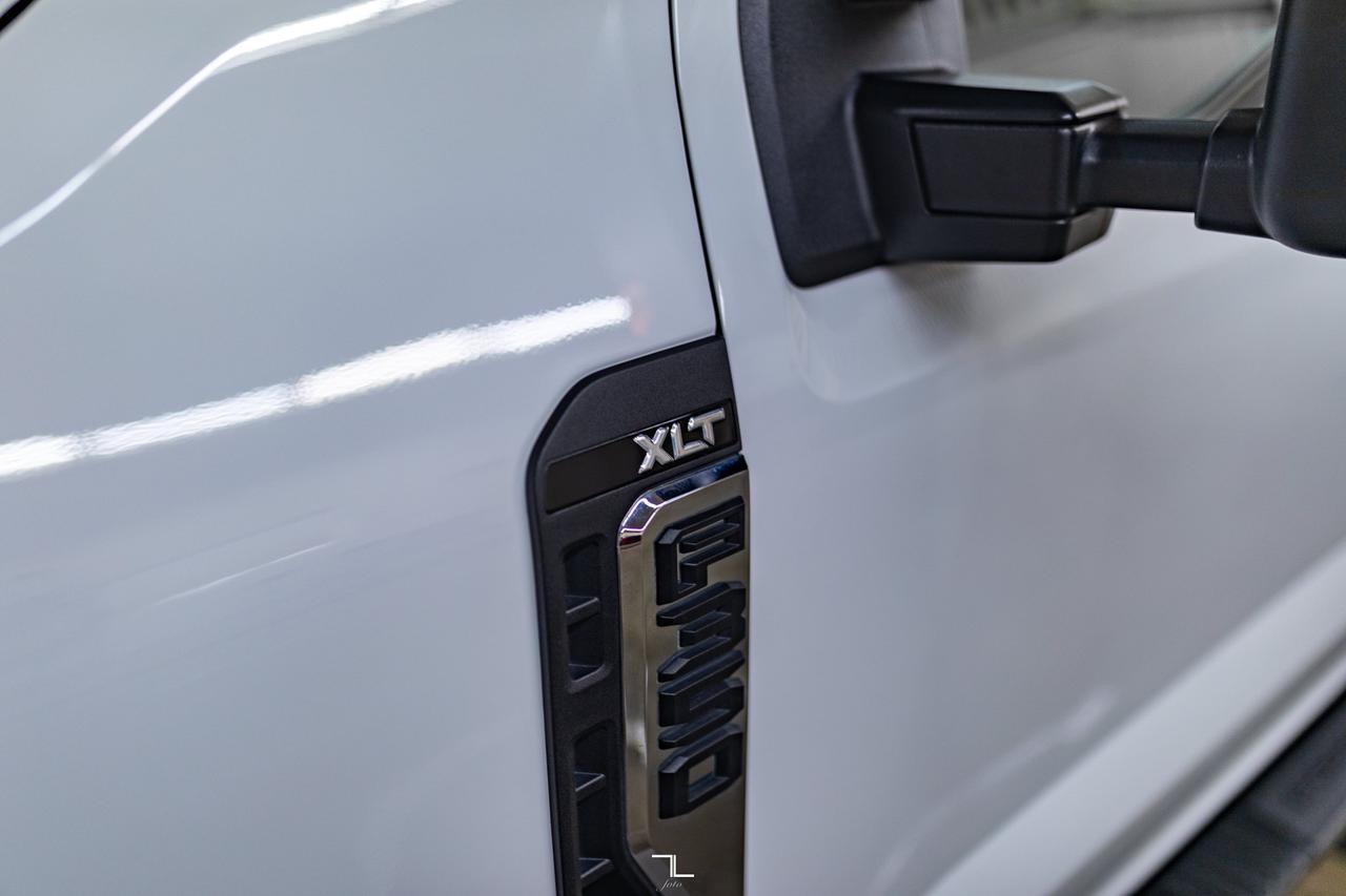 2023 Ford F-350 4x4 Crew Cab XLT FX4 Diesel PSeat BCam Red Deer AB