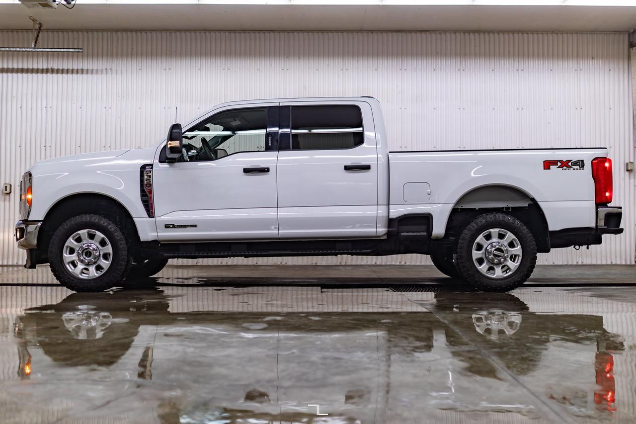 2023 Ford F-350 4x4 Crew Cab XLT FX4 Diesel PSeat BCam Red Deer AB