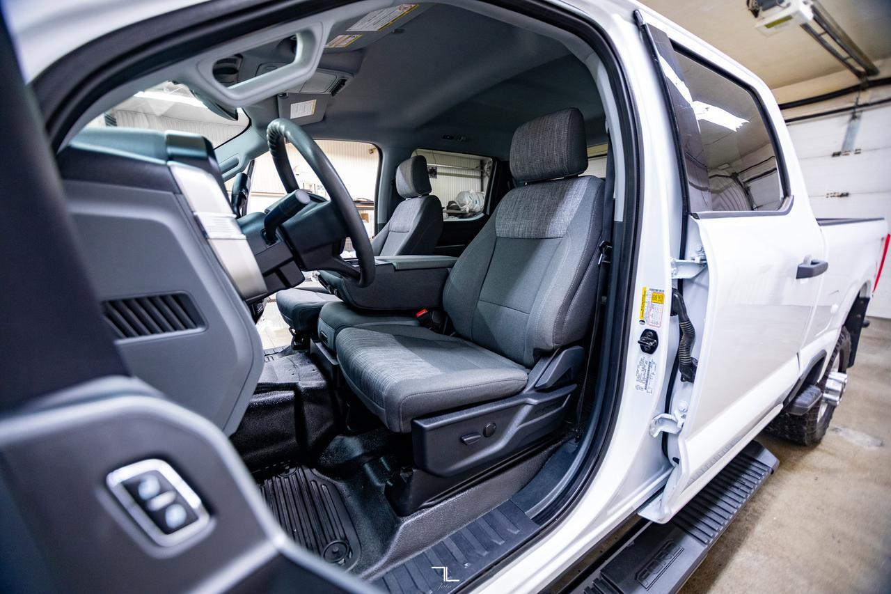 2023 Ford F-350 4x4 Crew Cab XLT FX4 Diesel PSeat BCam Red Deer AB