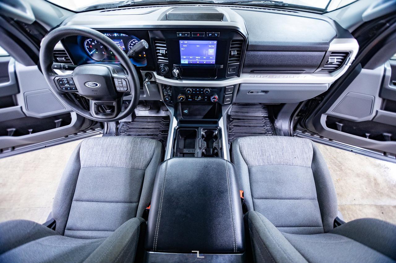 2023 Ford F-350 4x4 Crew Cab XLT FX4 Dually Diesel BCam Red Deer AB