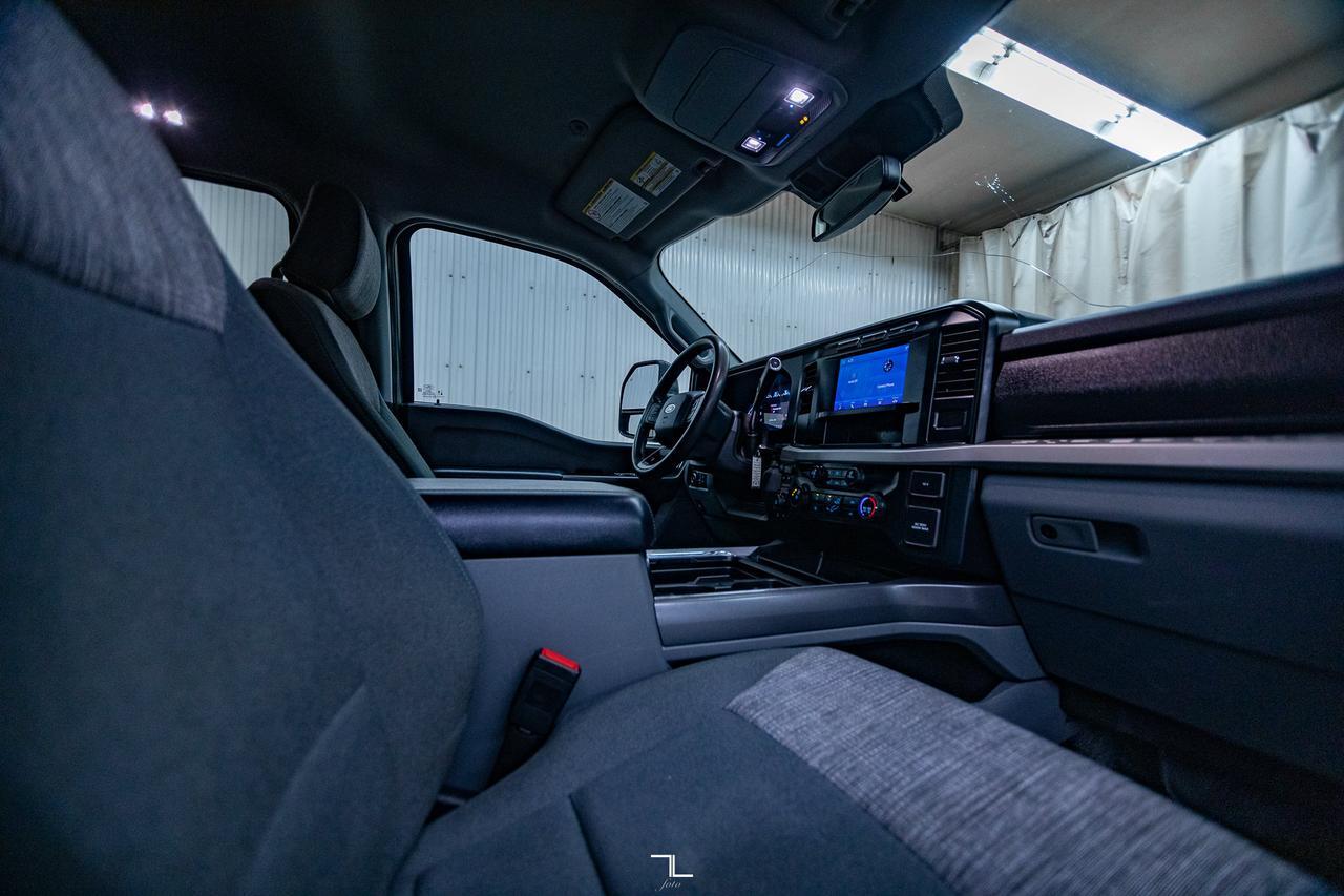 2023 Ford F-350 4x4 Crew Cab XLT FX4 Longbox PSeat BCam Red Deer AB