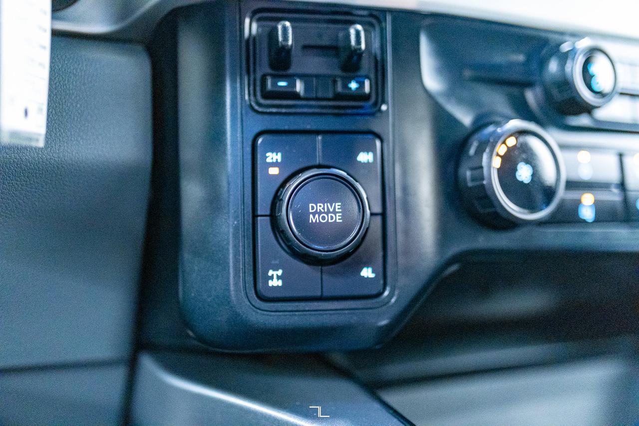 2023 Ford F-350 4x4 Crew Cab XLT FX4 Longbox PSeat BCam Red Deer AB