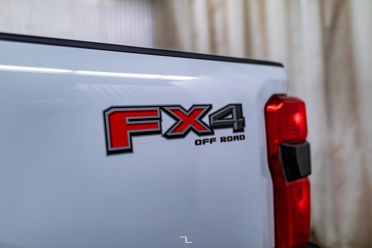 2023 Ford F-350 4x4 Crew Cab XLT FX4 Longbox PSeat BCam Red Deer AB