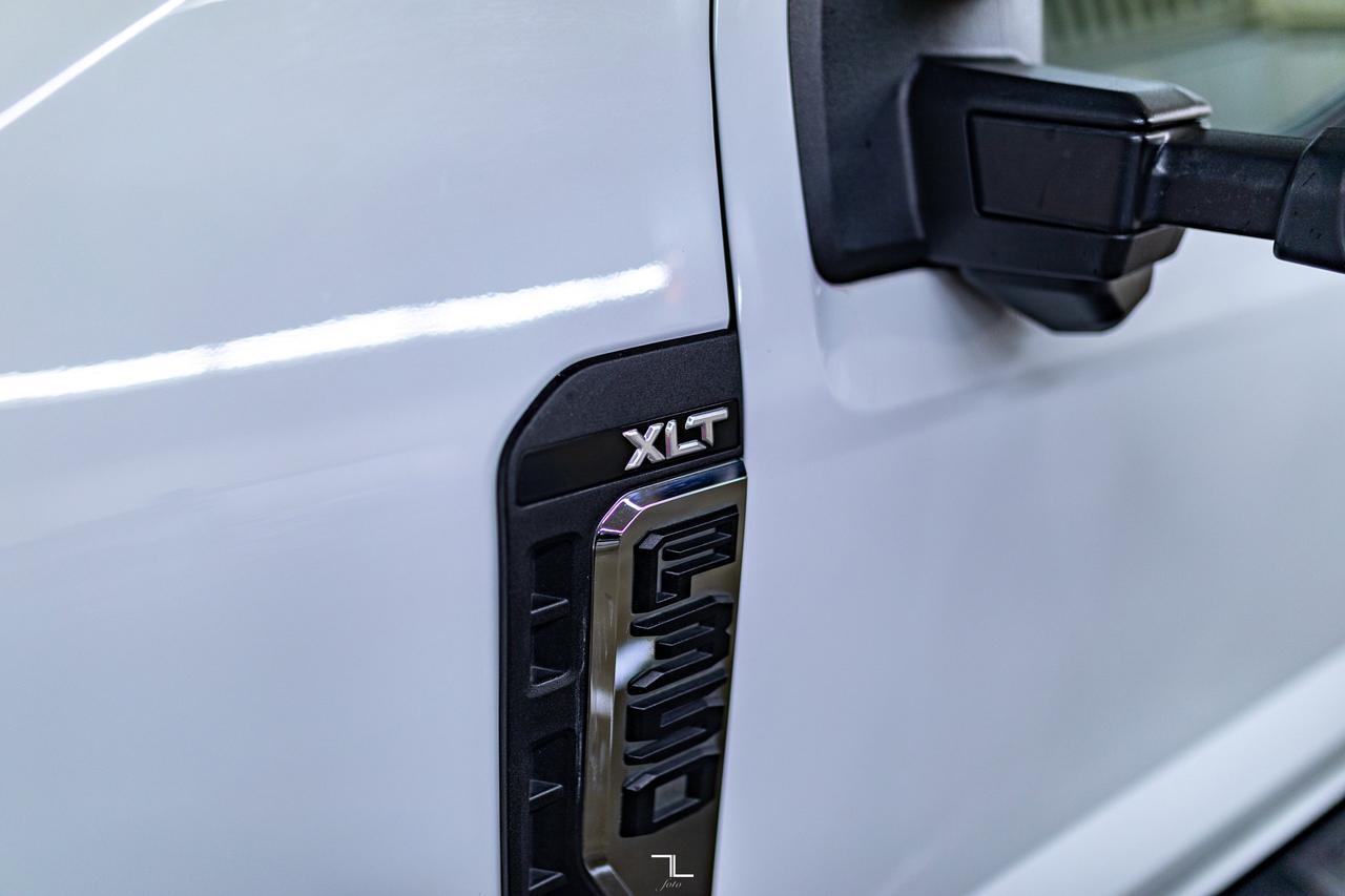 2023 Ford F-350 4x4 Crew Cab XLT FX4 Longbox PSeat BCam Red Deer AB