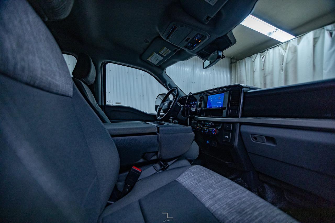 2023 Ford F-350 4x4 Crew Cab XLT FX4 Longbox PSeat BCam Red Deer AB