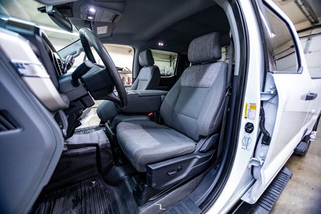 2023 Ford F-350 4x4 Crew Cab XLT FX4 Longbox Pseat BCam Red Deer AB