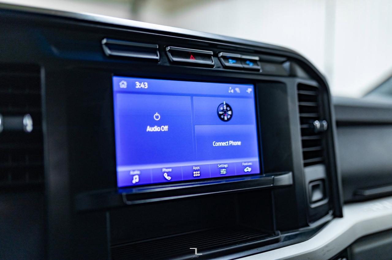 2023 Ford F-350 4x4 Crew Cab XLT FX4 Longbox Pseat BCam Red Deer AB