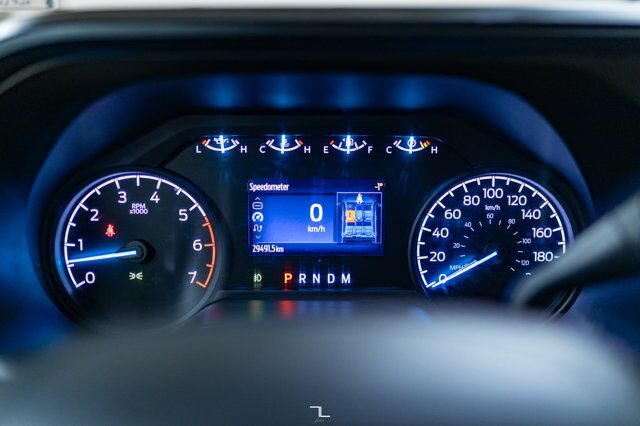 2023 Ford F-350 4x4 Crew Cab XLT FX4 Longbox Pseat BCam Red Deer AB