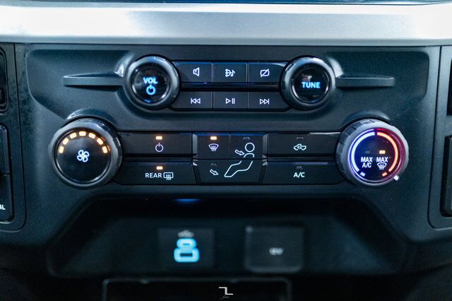 2023 Ford F-350 4x4 Crew Cab XLT FX4 Longbox Pseat BCam Red Deer AB