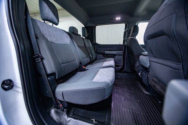 2023 Ford F-350 4x4 Crew Cab XLT FX4 Longbox Pseat BCam Red Deer AB